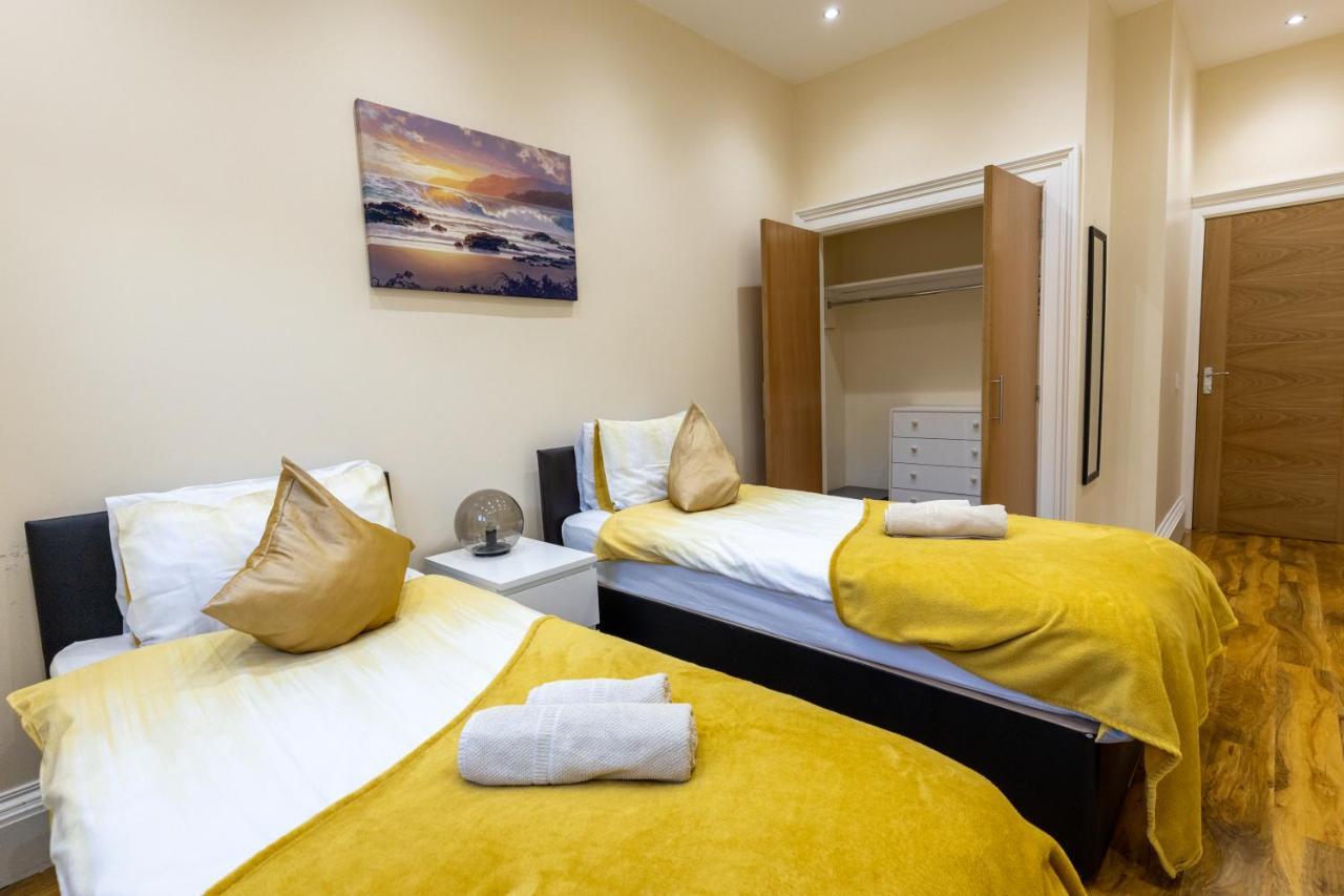 New 3-Bedroom Apartment Close To City Centre Edinburgh Exterior photo