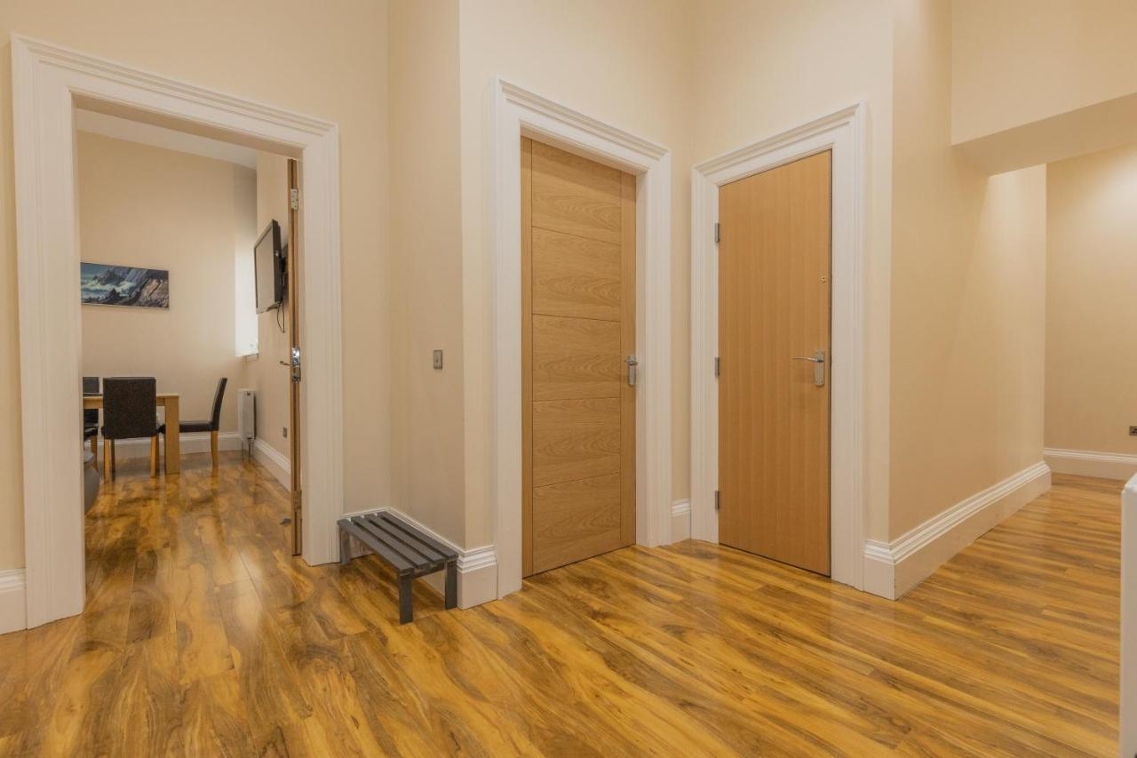 New 3-Bedroom Apartment Close To City Centre Edinburgh Exterior photo