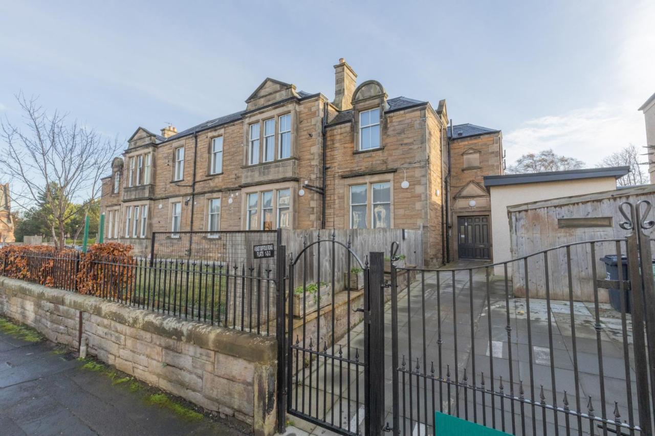 New 3-Bedroom Apartment Close To City Centre Edinburgh Exterior photo